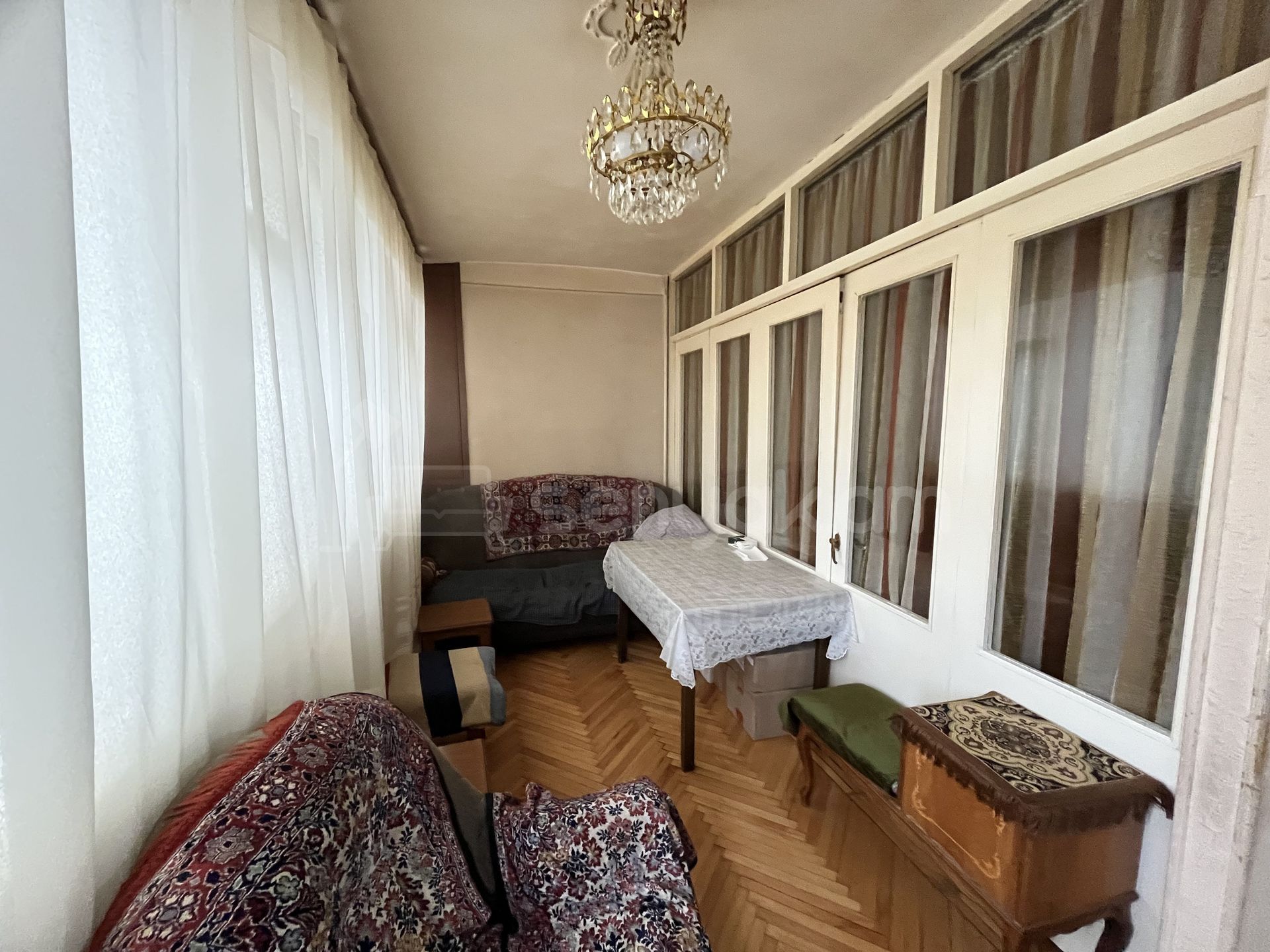 3 Սենյականոց Բնակարան Քարե Շենքում, 85քմ, 3/5 հարկ, Պետական Վիճակում