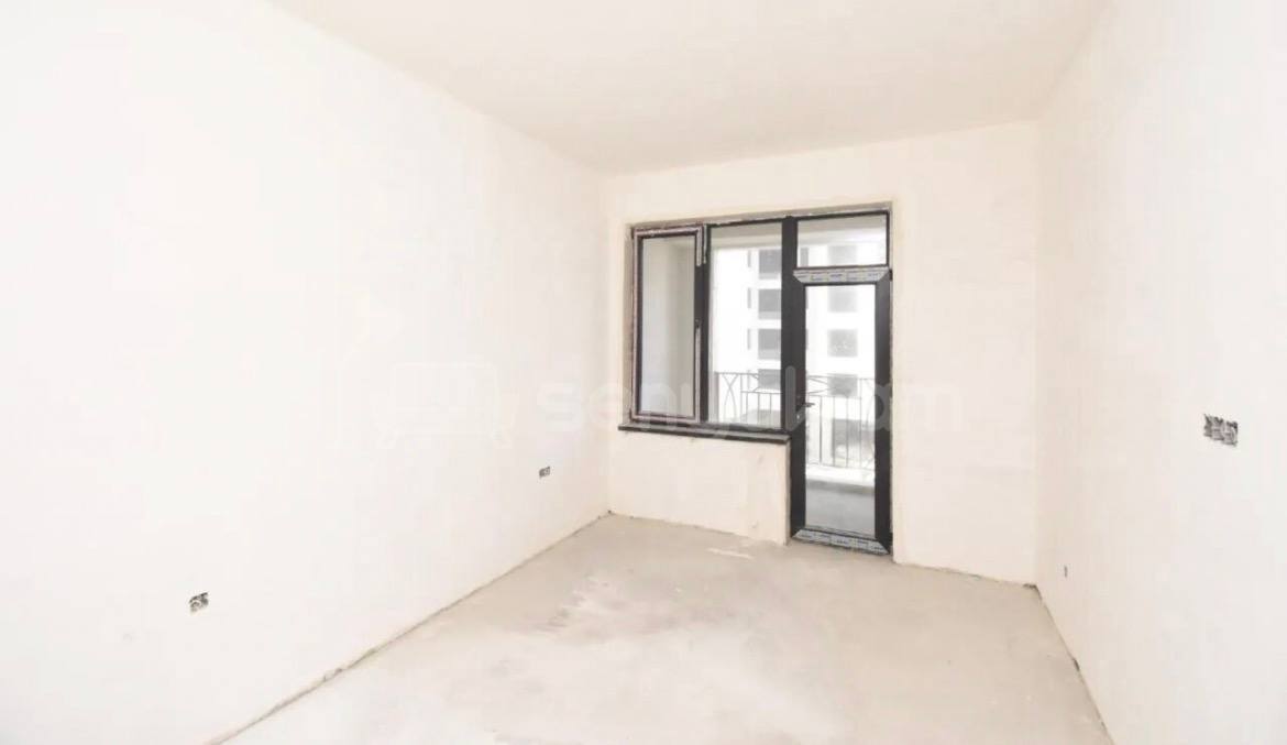 4 Սենյականոց Բնակարան, 116քմ, 3/14 հարկ, Զրոյական Վիճակում