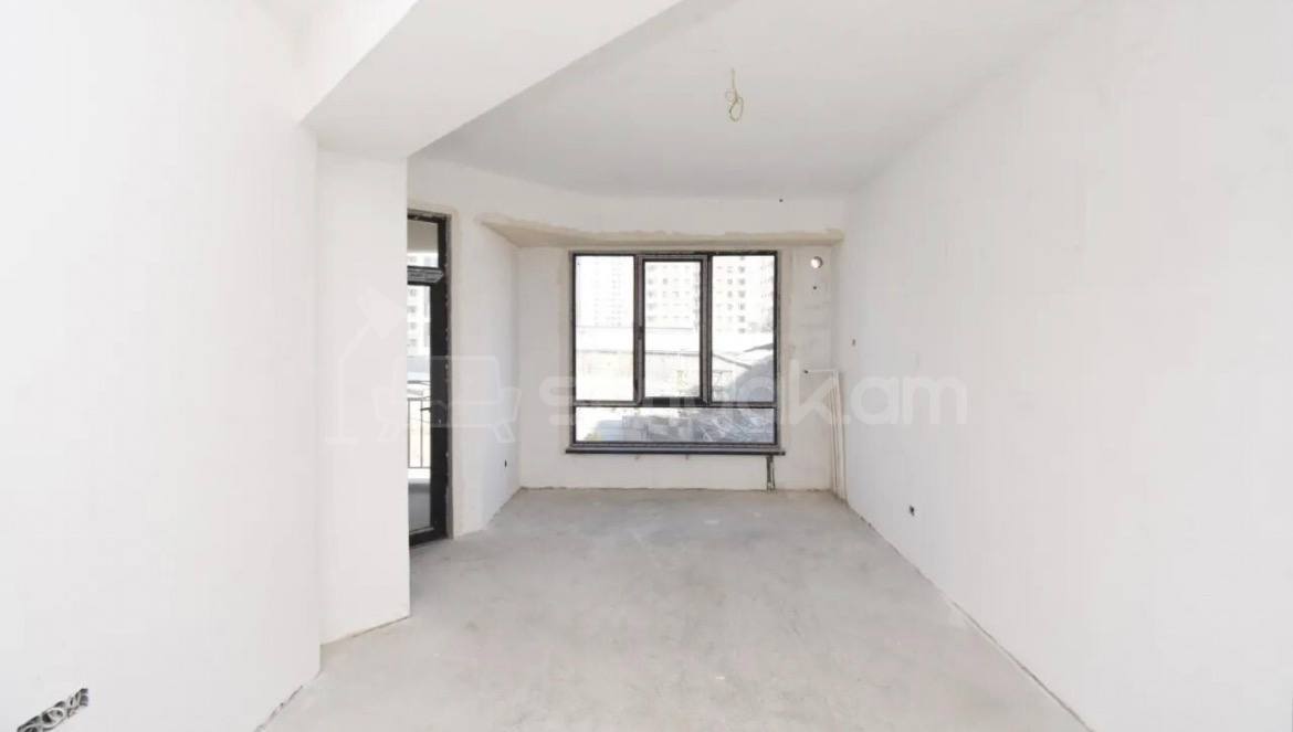 4 Սենյականոց Բնակարան, 116քմ, 3/14 հարկ, Զրոյական Վիճակում