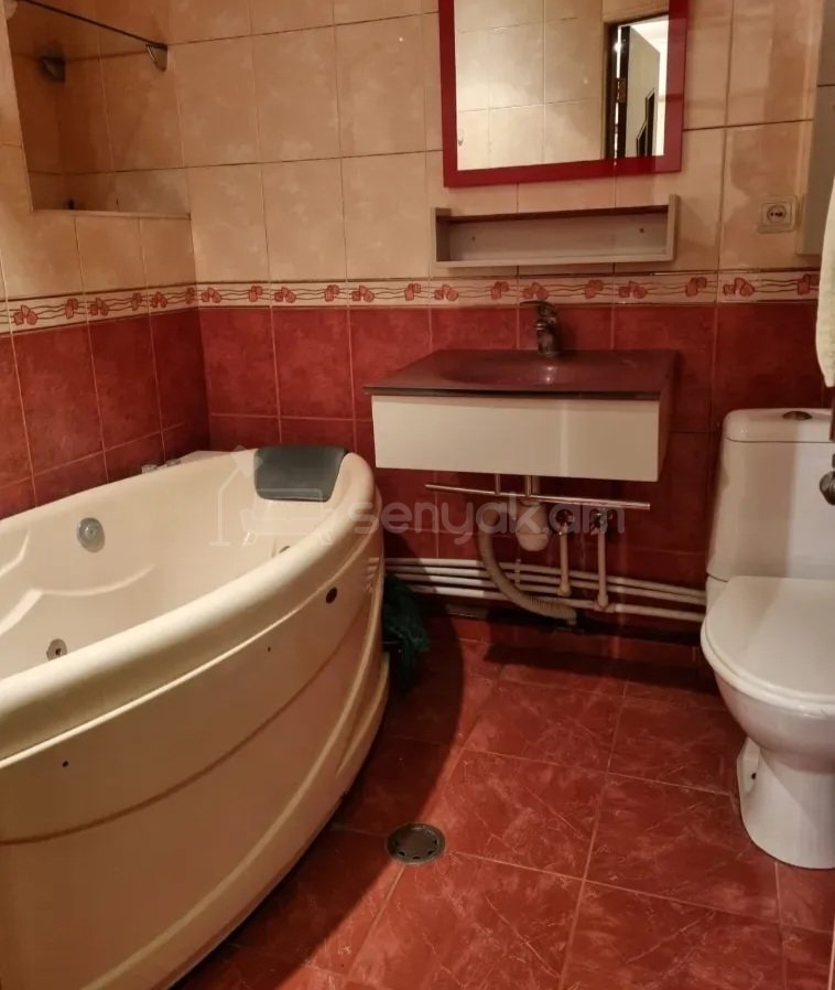 2 Սենյականոց Բնակարան Քարե Շենքում, 45քմ, 3/9 հարկ, Կապիտալ Վերանորոգված, Կահավորված