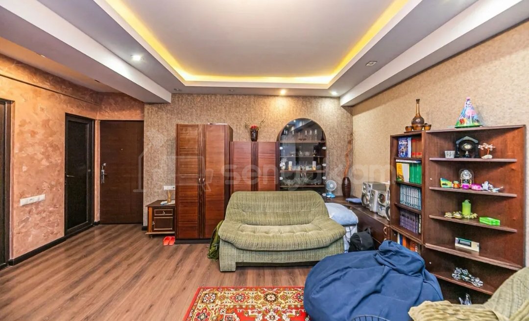 2 Սենյականոց Բնակարան, 41քմ, 8/10 հարկ, Կապիտալ Վերանորոգված