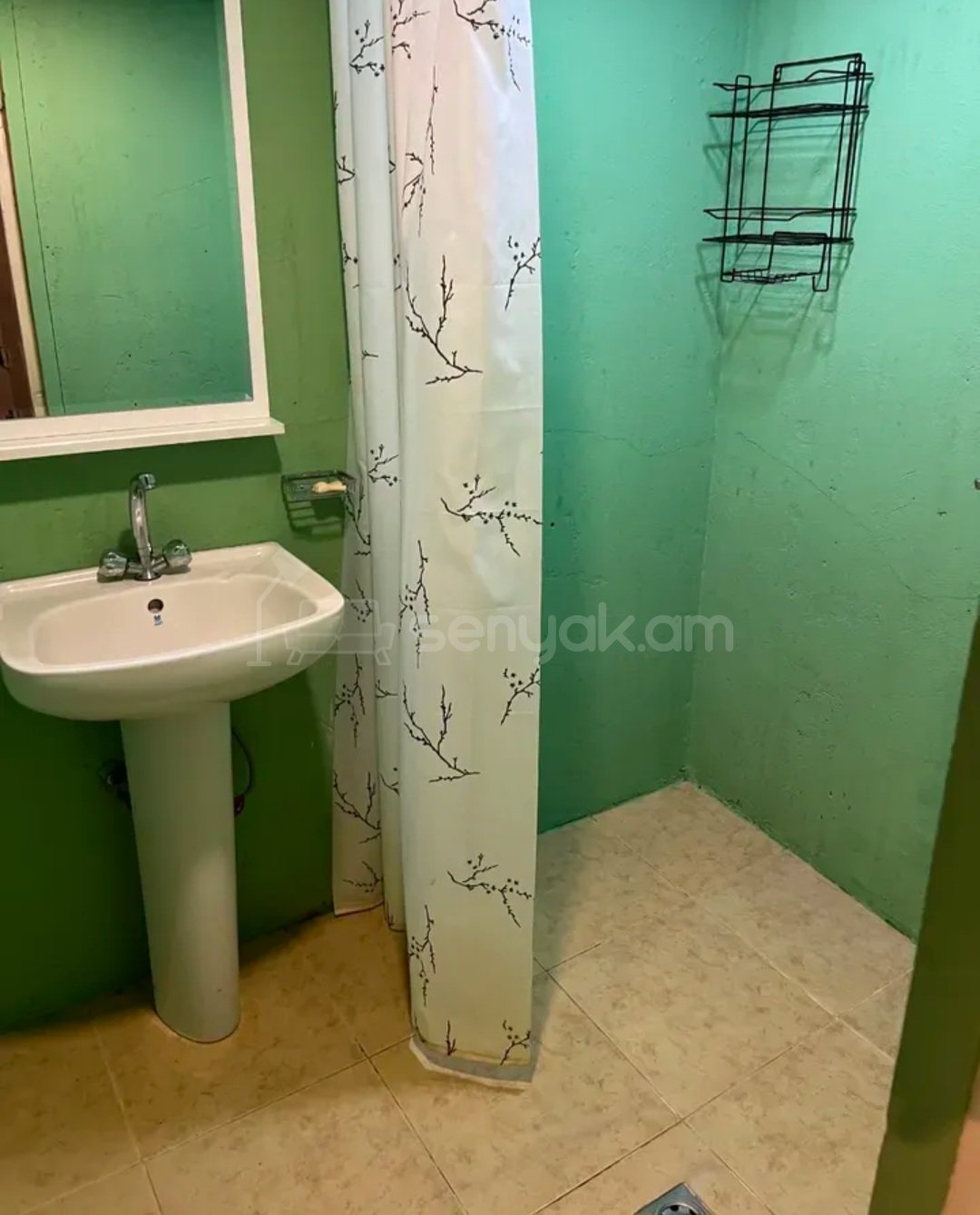 3 Սենյականոց Բնակարան, 76քմ, 9/9 հարկ, Նորմալ Վիճակում