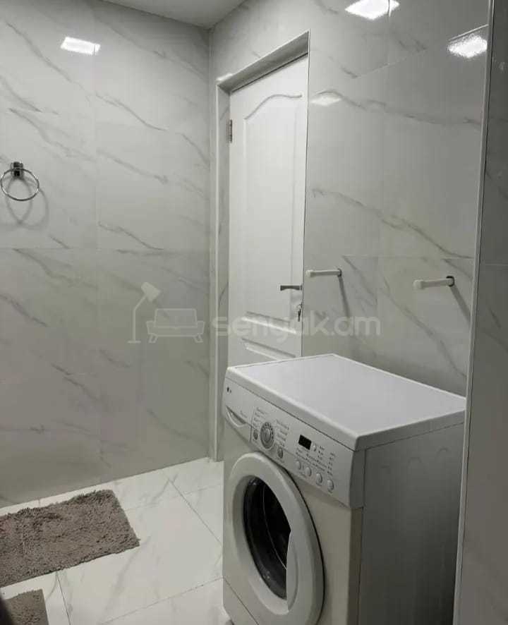 2 Սենյականոց Բնակարան Նորակառույցում, 48քմ, 12/13 հարկ, Դիզայներական Վերանորոգված, Կահավորված, Արևկող