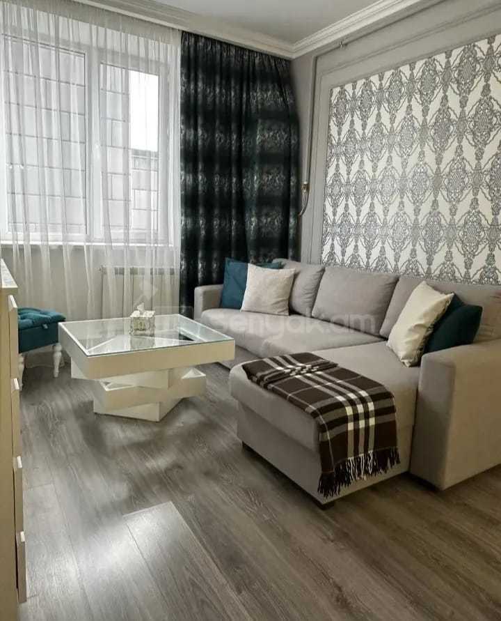 2 Սենյականոց Բնակարան Նորակառույցում, 48քմ, 12/13 հարկ, Դիզայներական Վերանորոգված, Կահավորված, Արևկող