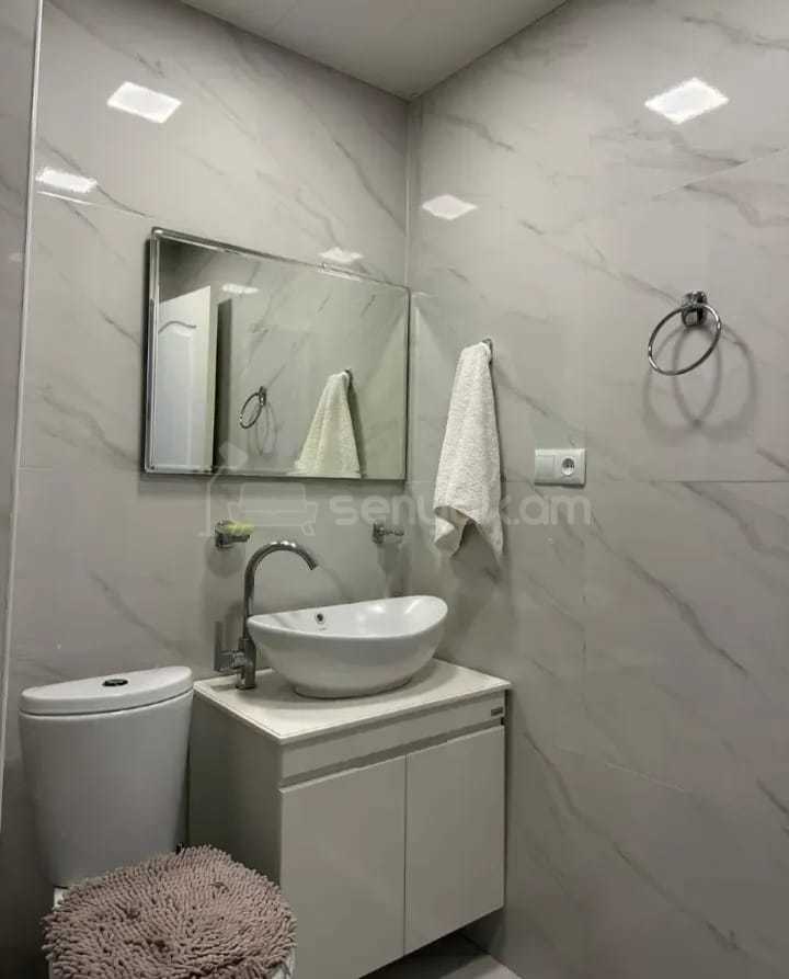 2 Սենյականոց Բնակարան Նորակառույցում, 48քմ, 12/13 հարկ, Դիզայներական Վերանորոգված, Կահավորված, Արևկող