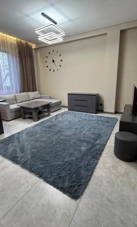 2 Սենյականոց Բնակարան Քարե Շենքում, 50քմ, 1/4 հարկ, Կապիտալ Վերանորոգված, Կահավորված