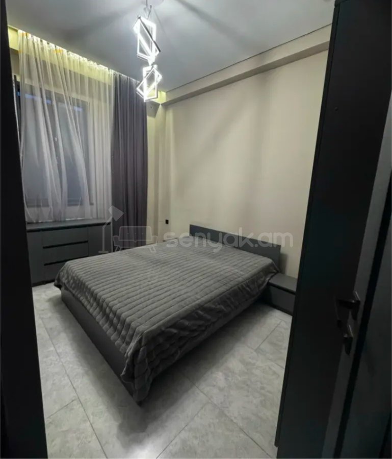 2 Սենյականոց Բնակարան Քարե Շենքում, 50քմ, 1/4 հարկ, Կապիտալ Վերանորոգված, Կահավորված