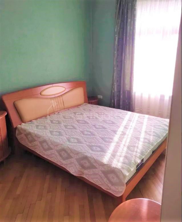 2 Սենյականոց Բնակարան Քարե Շենքում, 60քմ, 5/5 հարկ, Կապիտալ Վերանորոգված