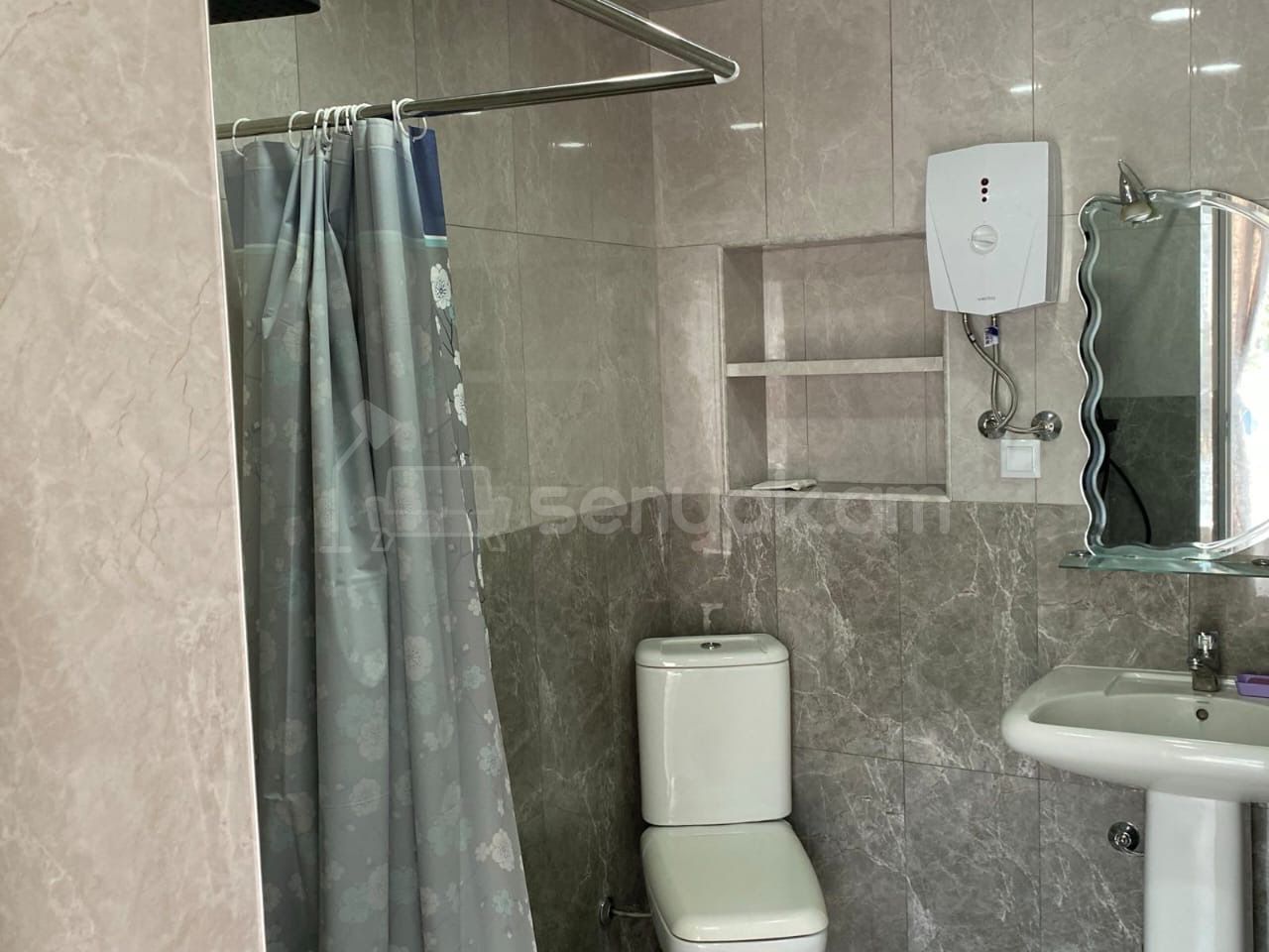 2 Սենյականոց Բնակարան Քարե Շենքում, 57քմ, 1/1 հարկ, Կապիտալ Վերանորոգված, Կահավորված