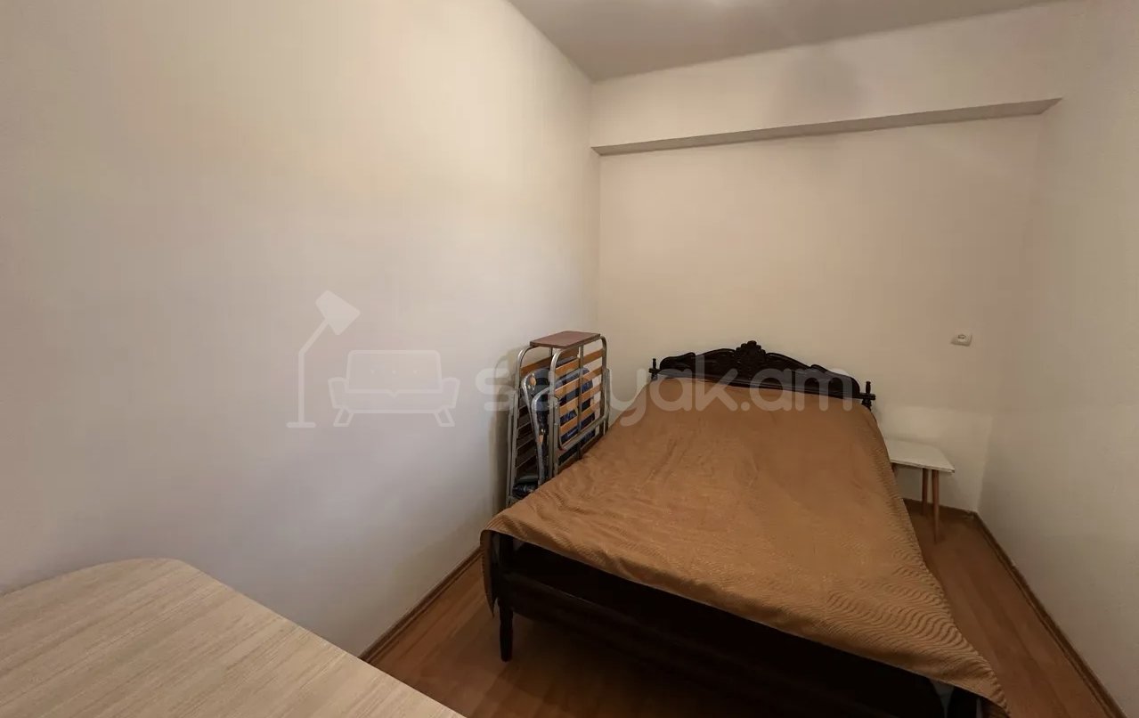 2 Սենյականոց Բնակարան Քարե Շենքում, 58քմ, 1/1 հարկ, Կապիտալ Վերանորոգված, Կահավորված