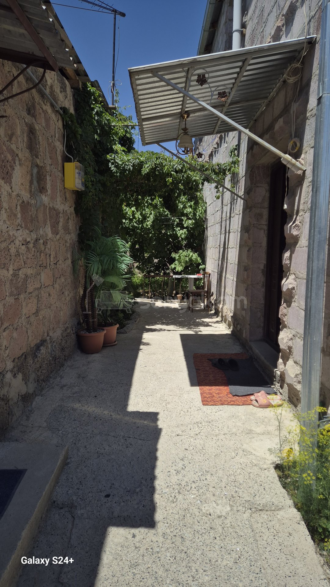 Ազատ նախագծով Սեփական Տուն, 300քմ