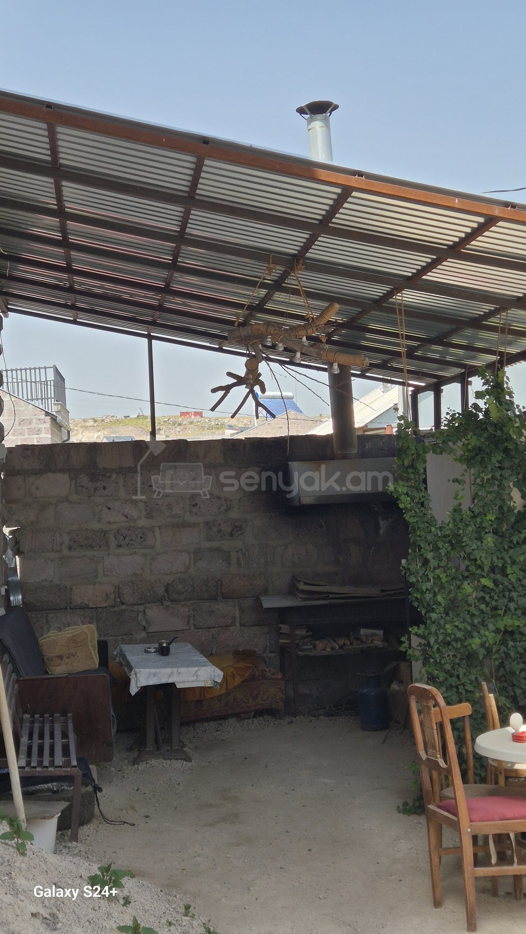 Ազատ նախագծով Սեփական Տուն, 300քմ