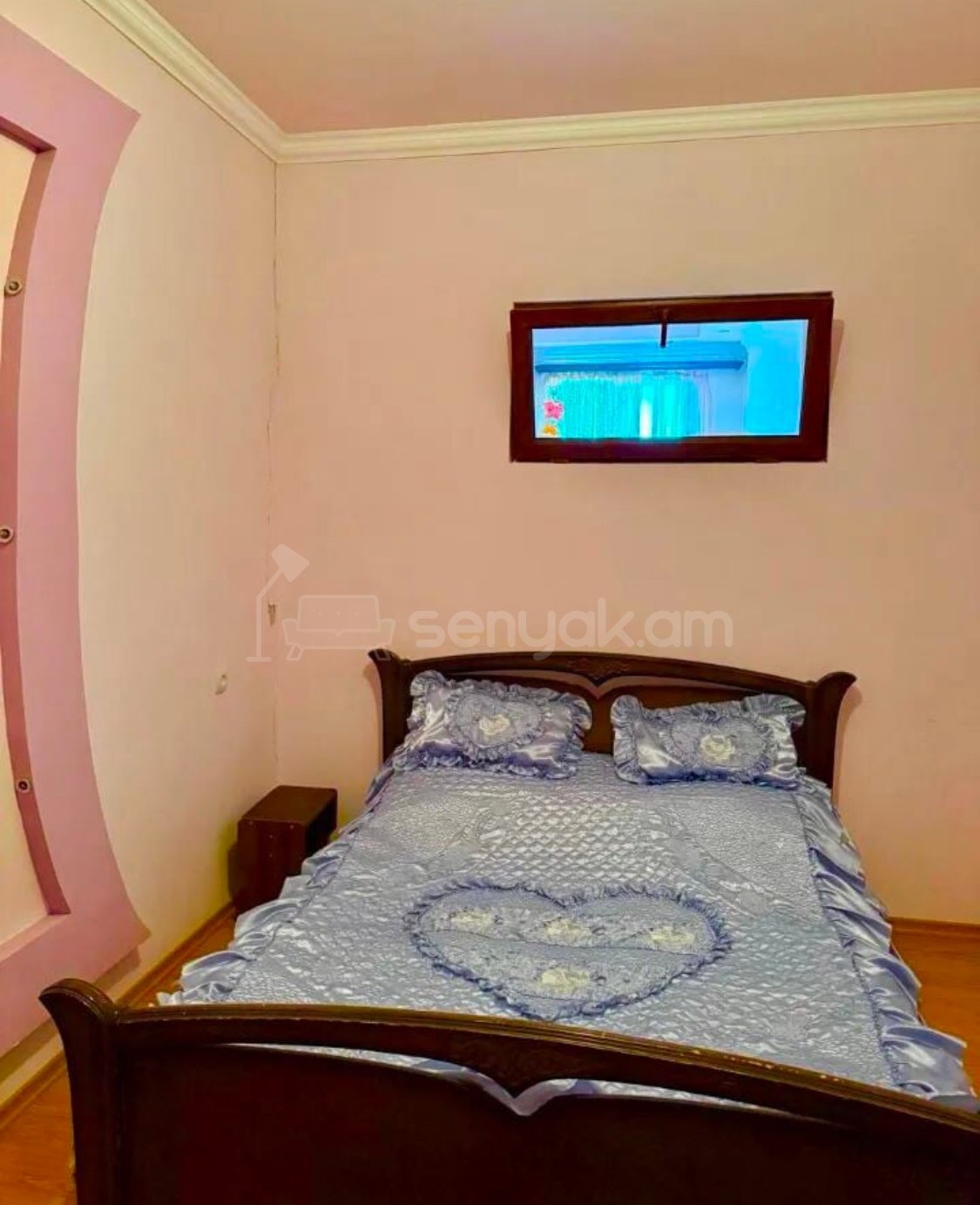 3 Սենյականոց Բնակարան Քարե Շենքում, 65քմ, 4/4 հարկ, Կապիտալ Վերանորոգված, Կահավորված