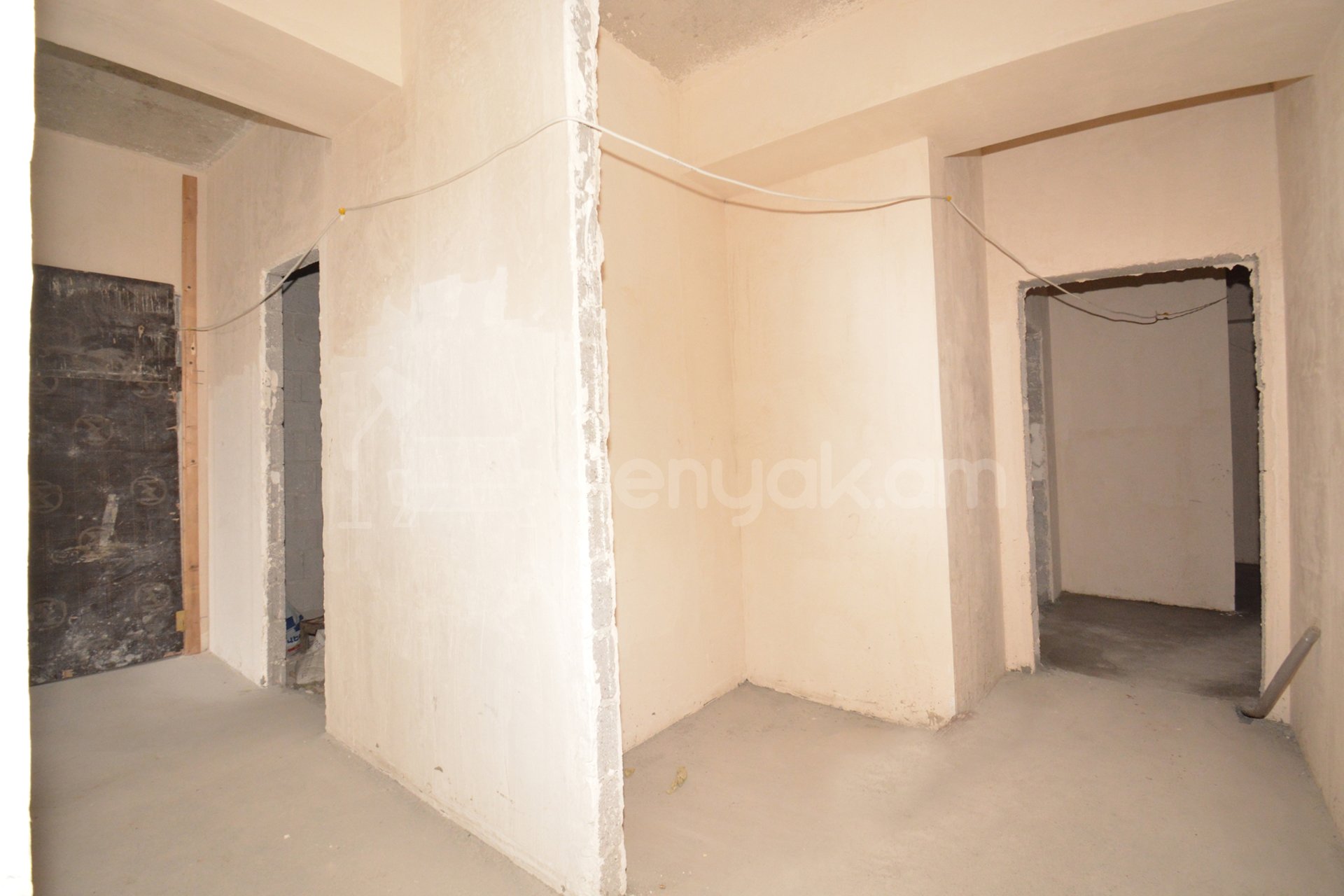 3 Սենյականոց Բնակարան Նորակառույցում, 87քմ, 3/18 հարկ, Զրոյական Վիճակում