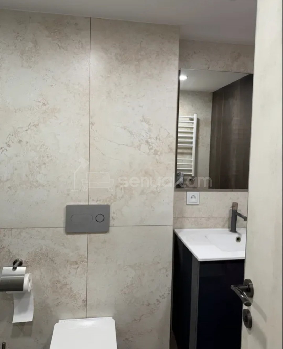 4 Սենյականոց Բնակարան Նորակառույցում, 115քմ, 2/15 հարկ, Կապիտալ Վերանորոգված