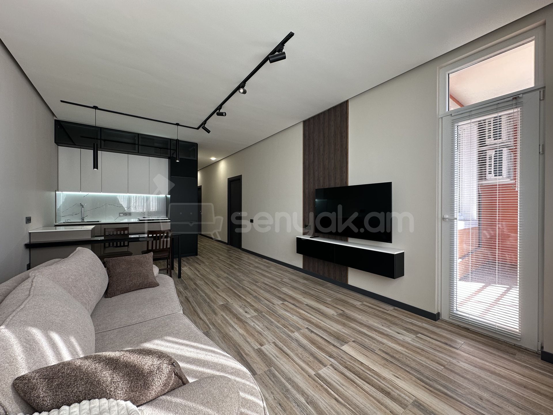 3 Սենյականոց Բնակարան Նորակառույցում, 71քմ, 4/11 հարկ, Դիզայներական Վերանորոգված