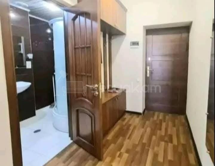 2 Սենյականոց Բնակարան Նորակառույցում, 50քմ, 8/16 հարկ, Կապիտալ Վերանորոգված, Կահավորված, Արևկող