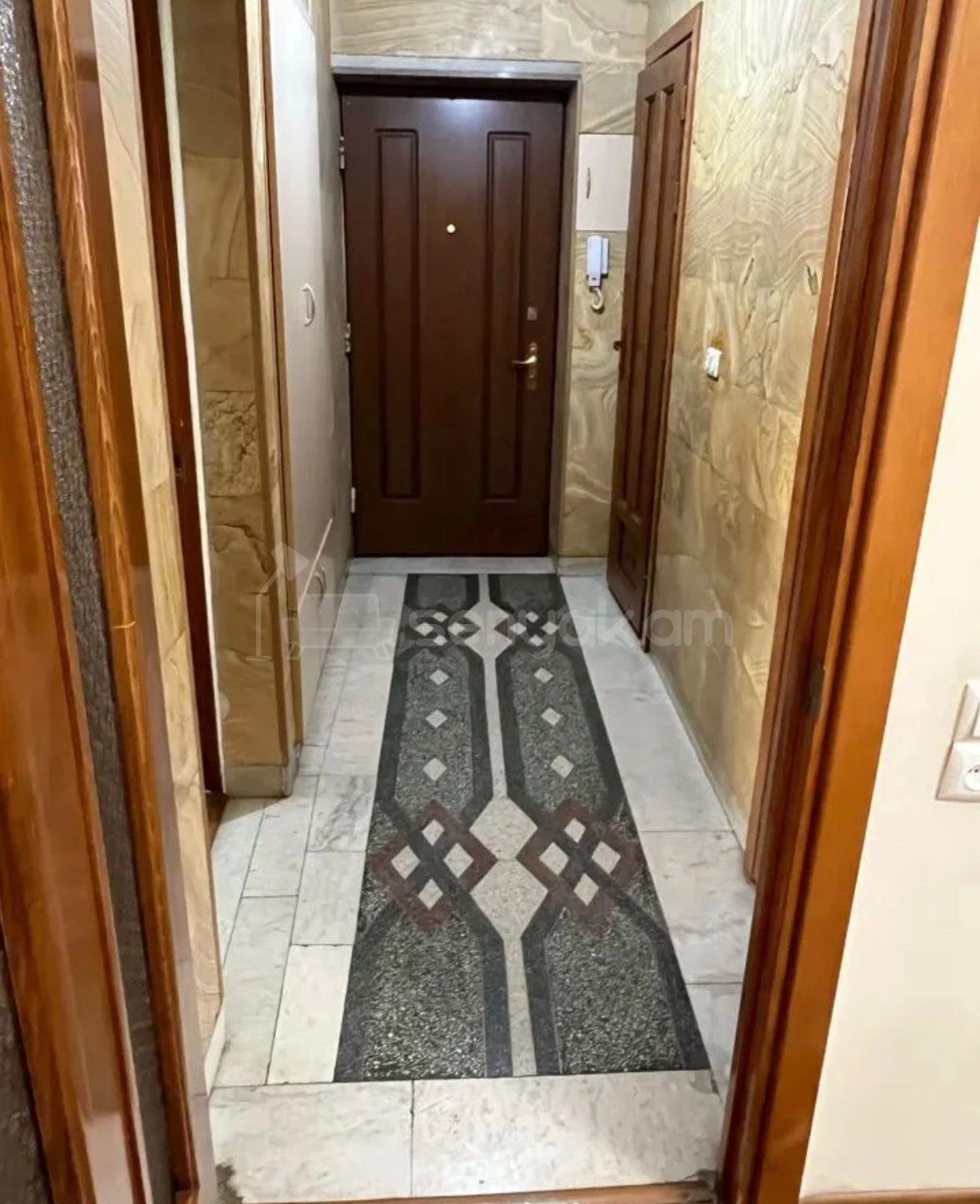 3 Սենյականոց Բնակարան, 108քմ, 5/5 հարկ, Նորմալ Վիճակում