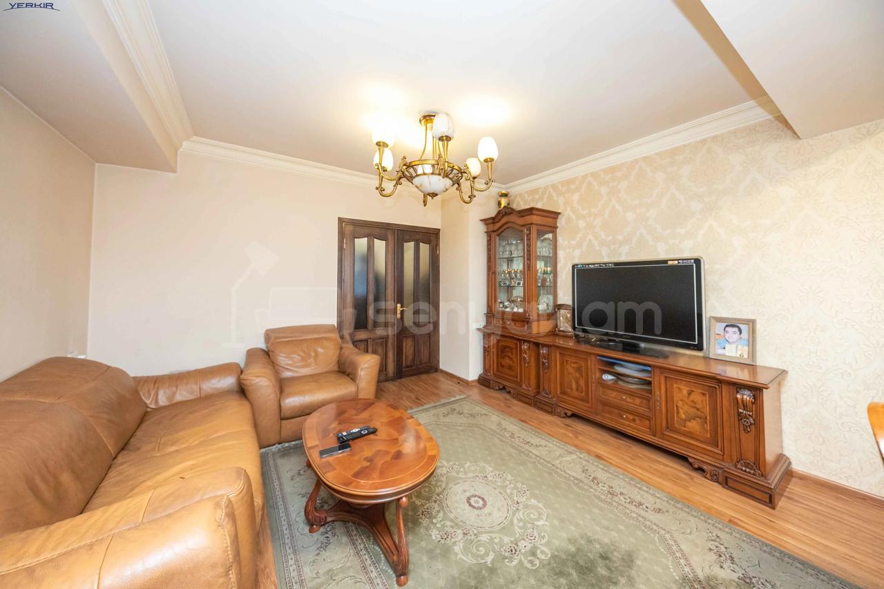 3 Սենյականոց Բնակարան, 73քմ, 6/9 հարկ, Կապիտալ Վերանորոգված