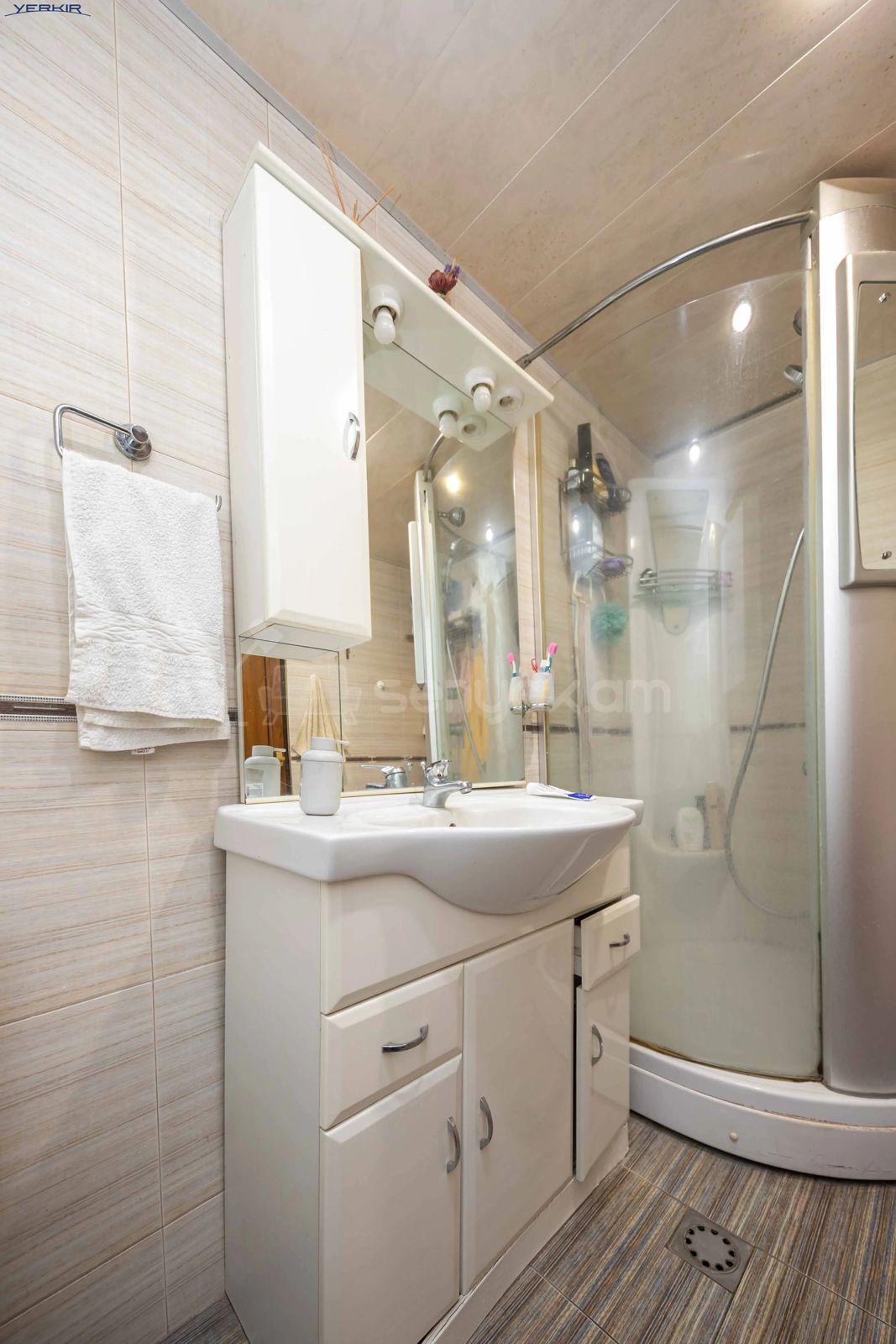 3 Սենյականոց Բնակարան, 73քմ, 6/9 հարկ, Կապիտալ Վերանորոգված