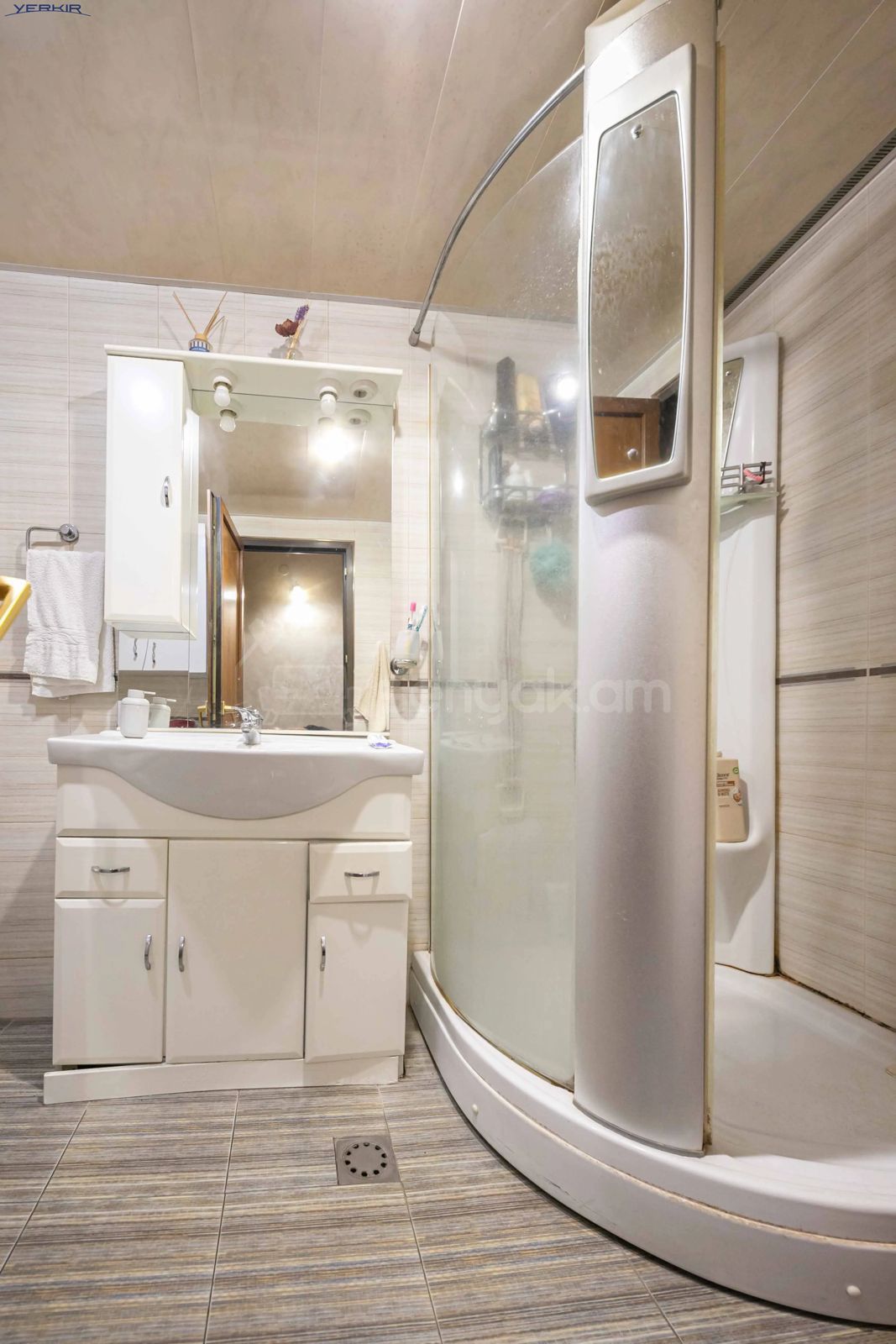 3 Սենյականոց Բնակարան, 73քմ, 6/9 հարկ, Կապիտալ Վերանորոգված