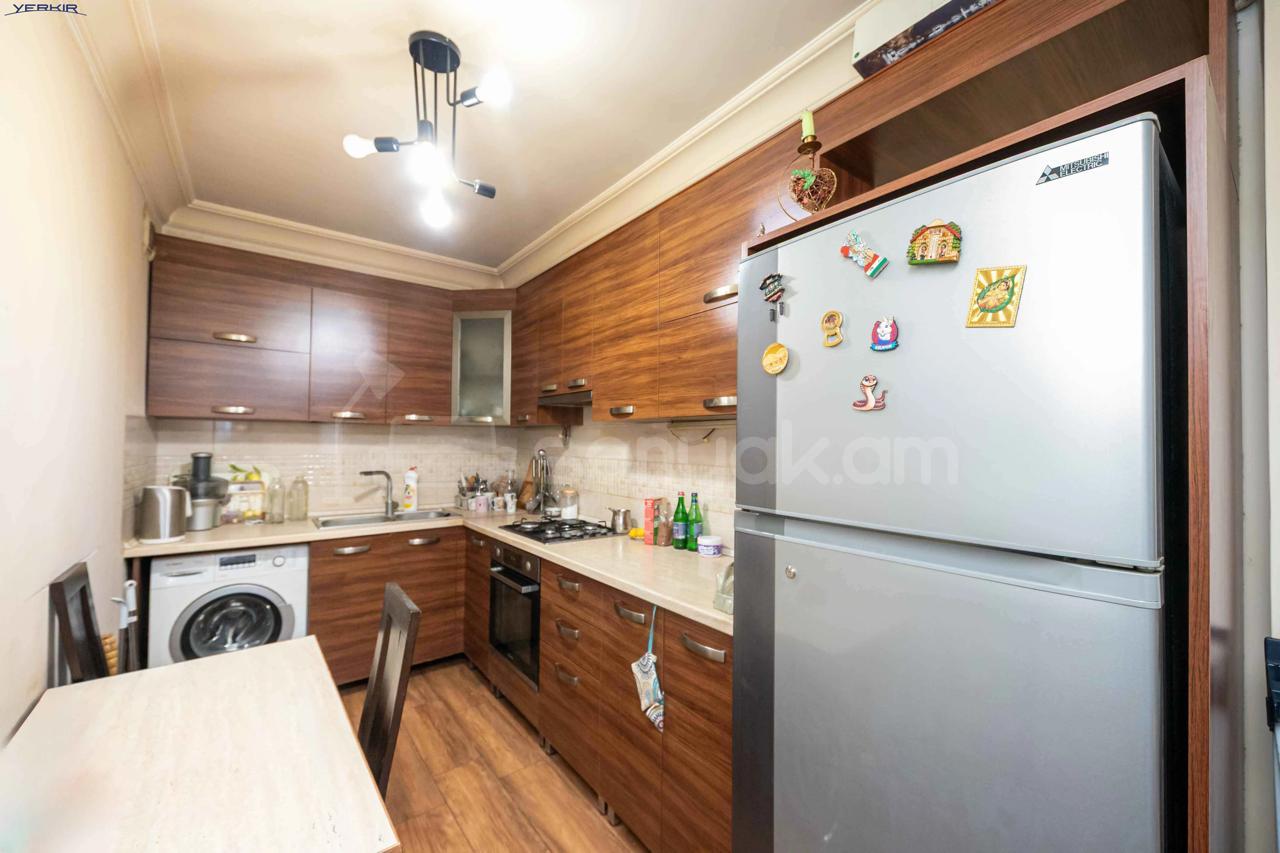 3 Սենյականոց Բնակարան, 73քմ, 6/9 հարկ, Կապիտալ Վերանորոգված