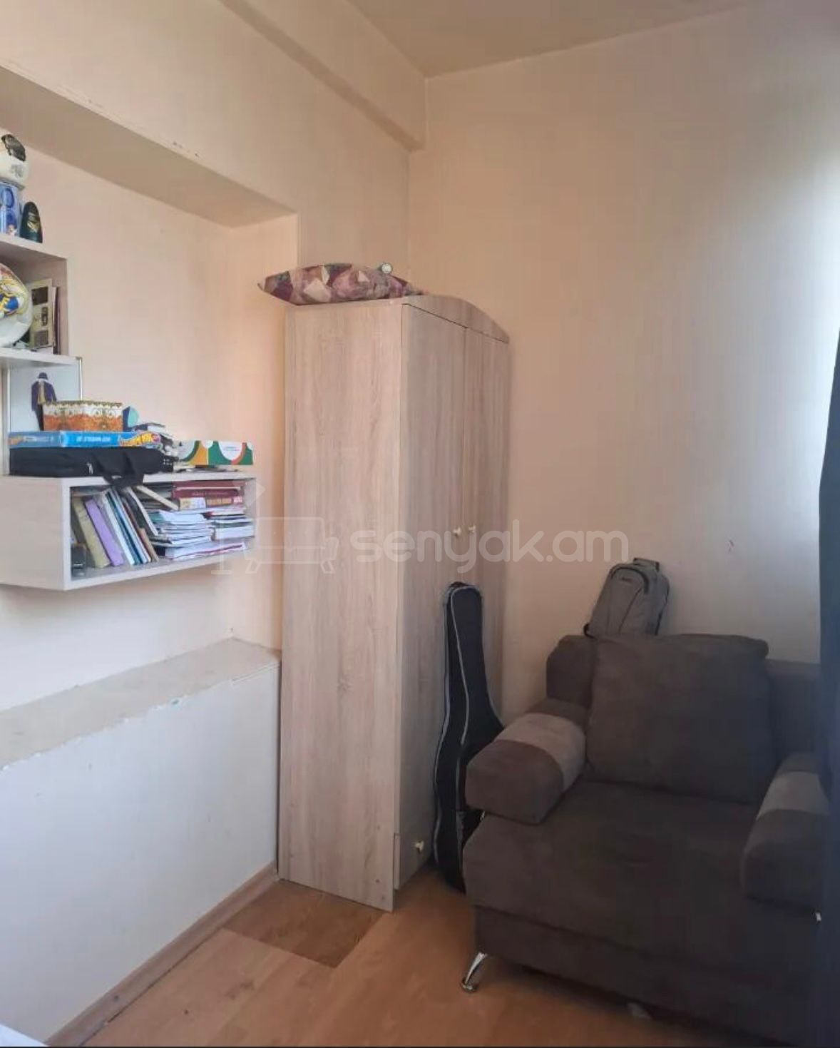 3 Սենյականոց Բնակարան, 120քմ, 1/9 հարկ, Նորմալ Վիճակում