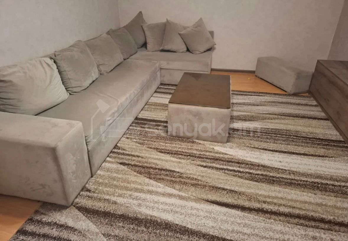 3 Սենյականոց Բնակարան, 120քմ, 1/9 հարկ, Նորմալ Վիճակում