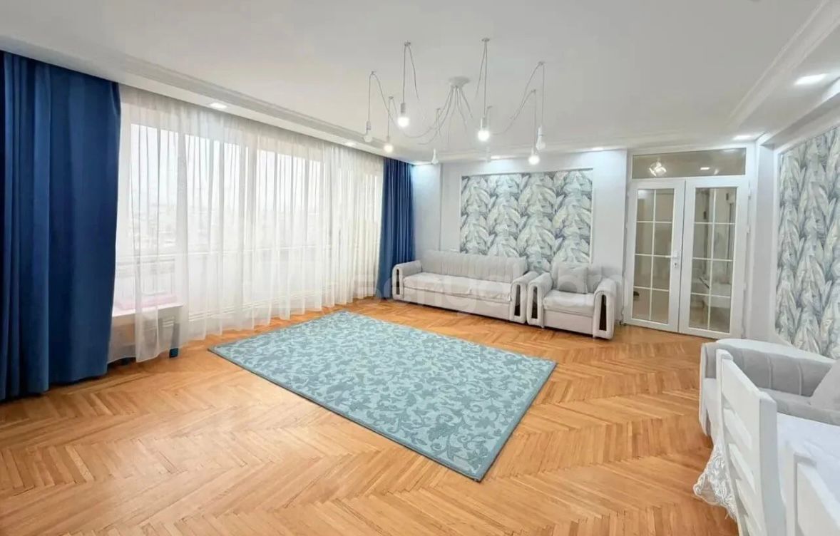 3 Սենյականոց Բնակարան, 74քմ, 5/9 հարկ, Նորմալ Վիճակում