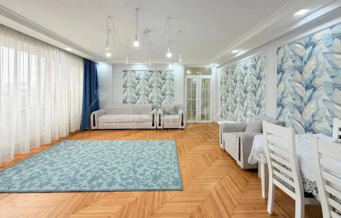 3 Սենյականոց Բնակարան, 74քմ, 5/9 հարկ, Նորմալ Վիճակում