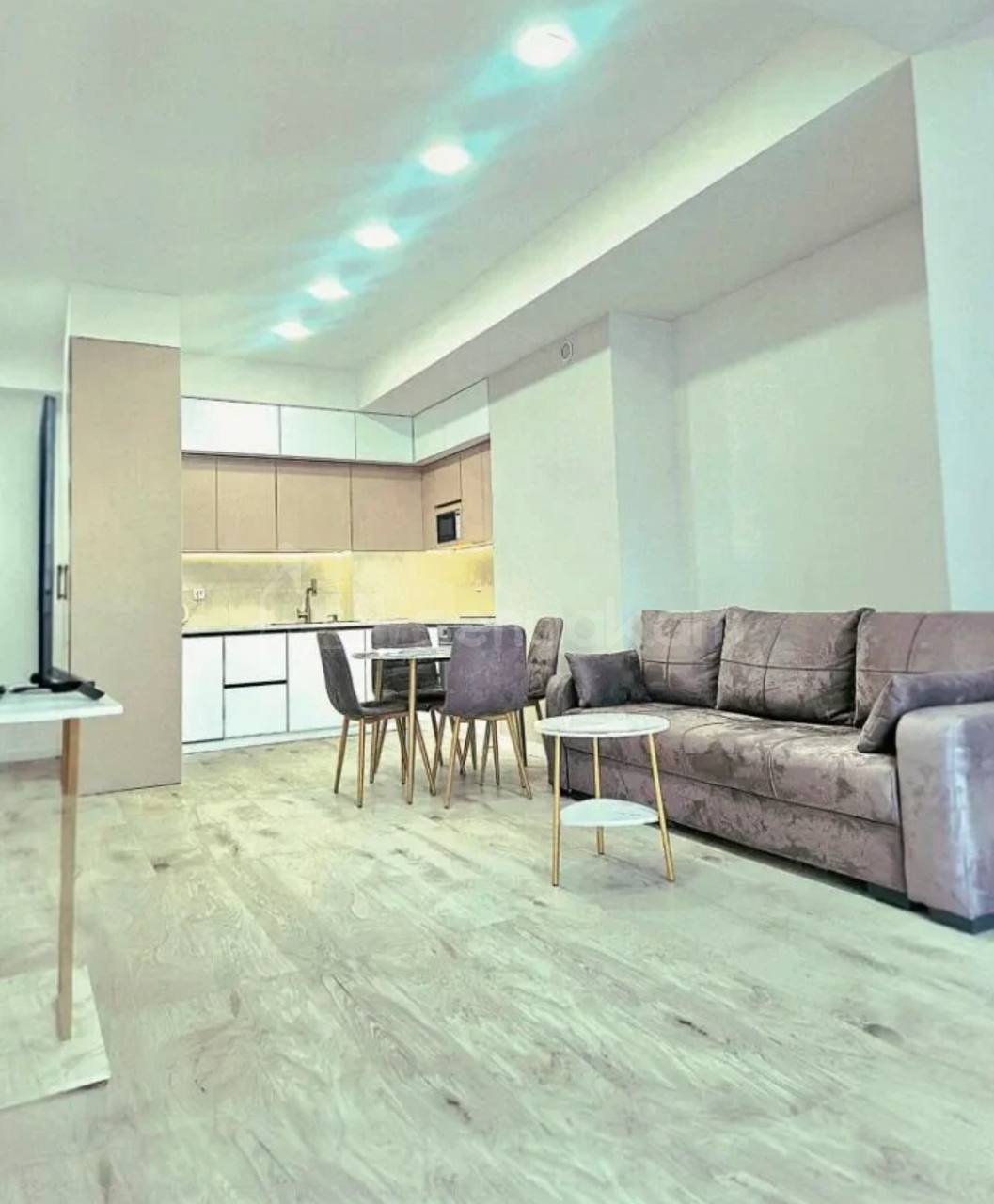 2 Սենյականոց Բնակարան, 52քմ, 6/16 հարկ, Կապիտալ Վերանորոգված