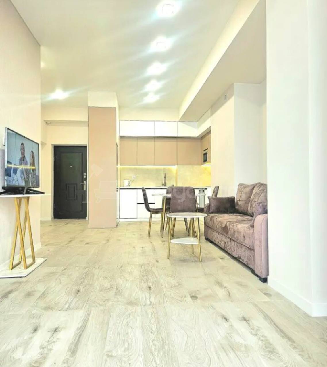 2 Սենյականոց Բնակարան, 52քմ, 6/16 հարկ, Կապիտալ Վերանորոգված