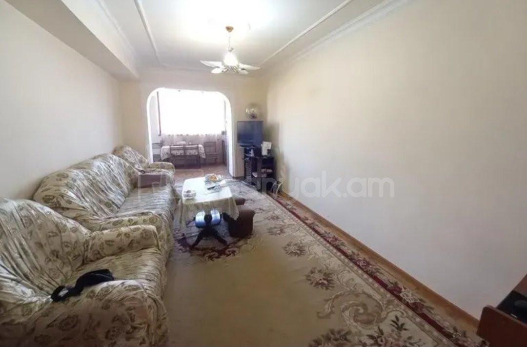 3 Սենյականոց Բնակարան, 68քմ, 4/9 հարկ, Նորմալ Վիճակում, Կահավորված, Արևկող