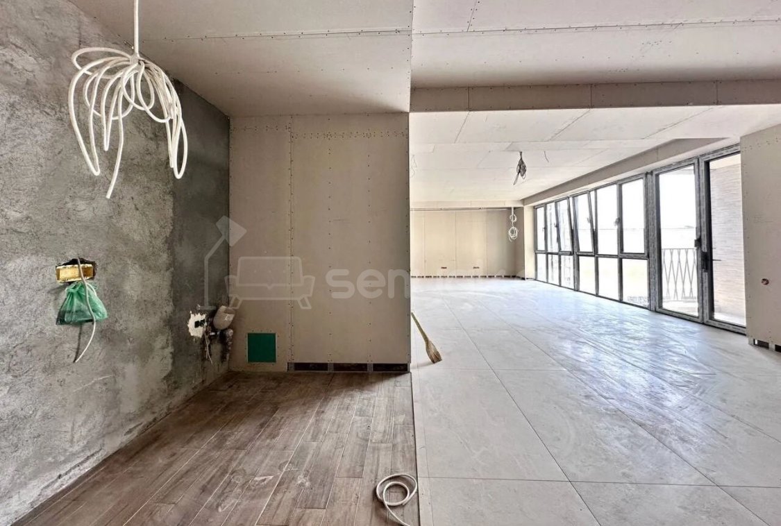 Նորակառույց Օֆիսային Տարածք, 152քմ