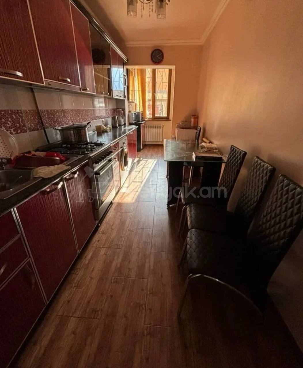 4 Սենյականոց Բնակարան, 103քմ, 1/9 հարկ, Կապիտալ Վերանորոգված