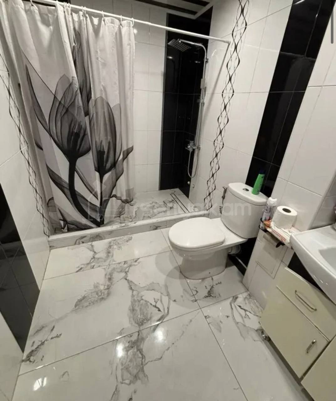 4 Սենյականոց Բնակարան, 103քմ, 1/9 հարկ, Կապիտալ Վերանորոգված