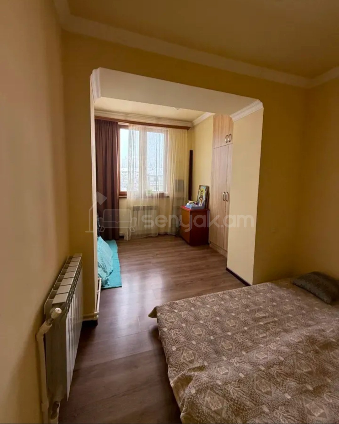 3 Սենյականոց Բնակարան Քարե Շենքում, 65քմ, 5/5 հարկ, Կապիտալ Վերանորոգված