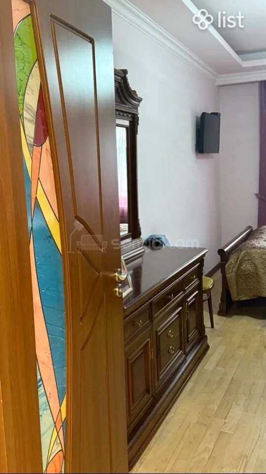 2 Սենյականոց Բնակարան Քարե Շենքում, 54քմ, 4/5 հարկ, Կապիտալ Վերանորոգված