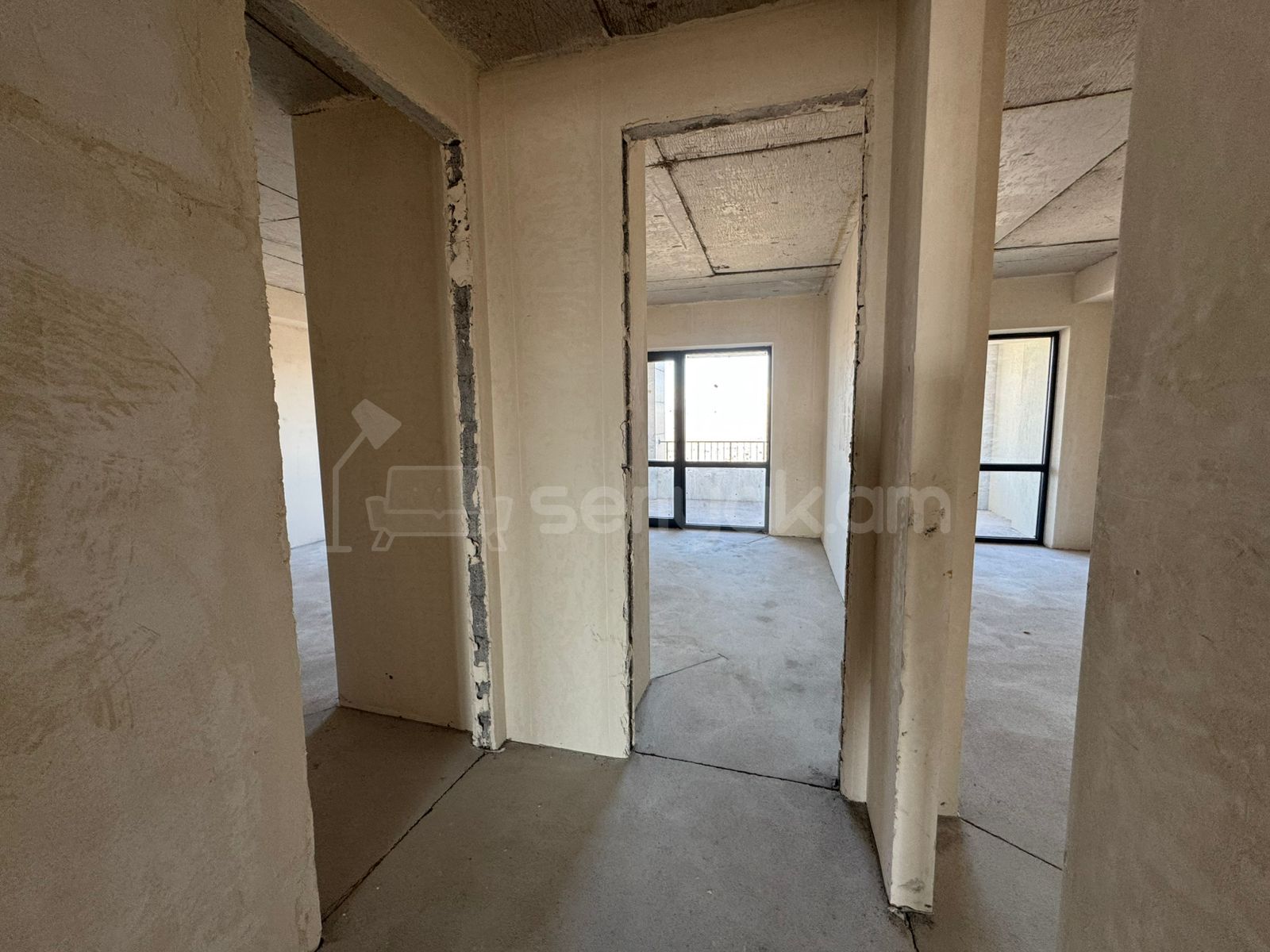 4 Սենյականոց Բնակարան Նորակառույցում, 220քմ, 18/22 հարկ, Զրոյական Վիճակում