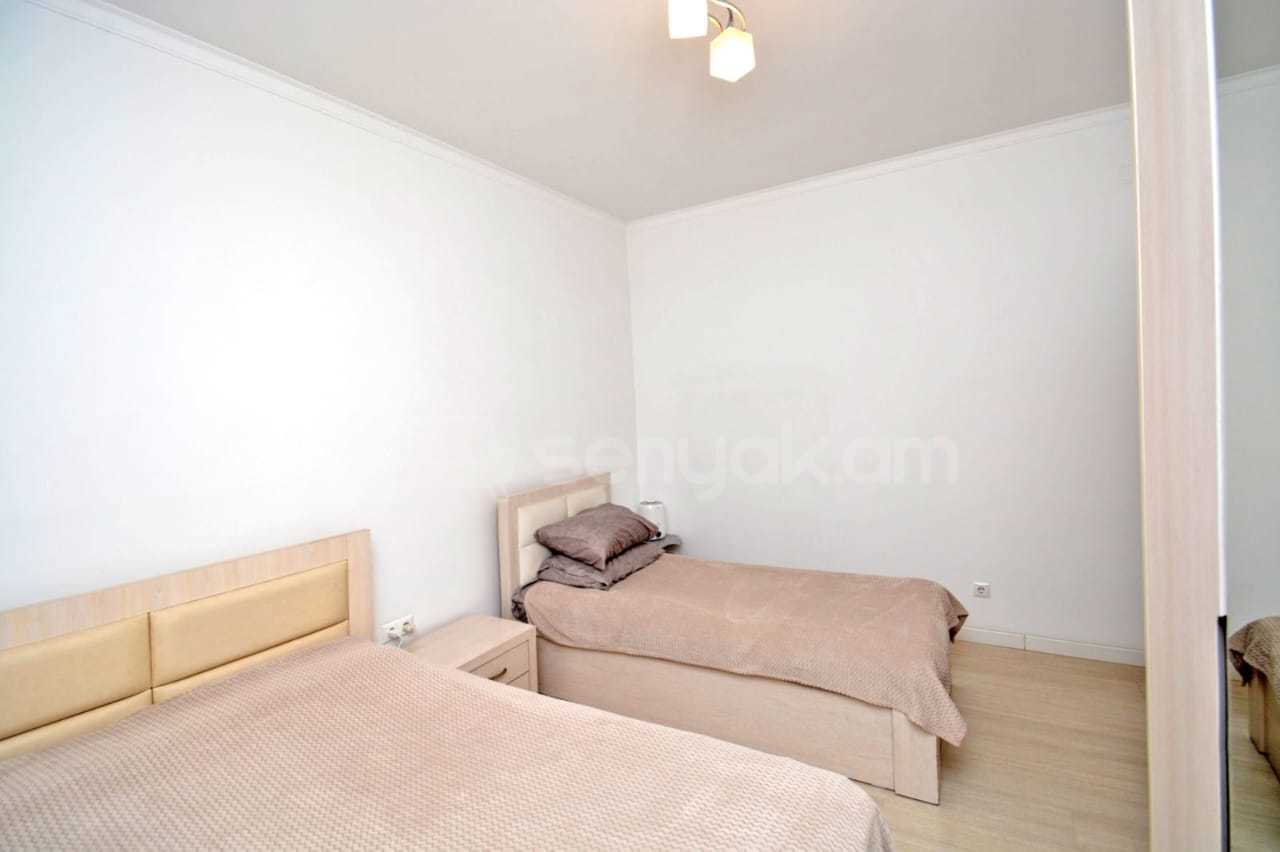 2 Սենյականոց Բնակարան Քարե Շենքում, 52քմ, 2/3 հարկ, Կապիտալ Վերանորոգված