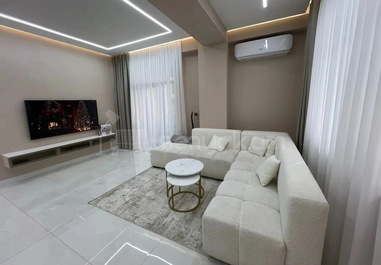 3 Սենյականոց Բնակարան Նորակառույցում, 81քմ, 2/16 հարկ, Կապիտալ Վերանորոգված