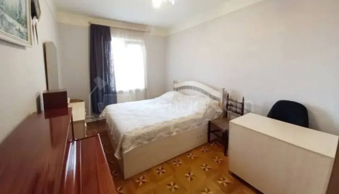 4 Սենյականոց Բնակարան, 95քմ, 8/9 հարկ, Նորմալ Վիճակում