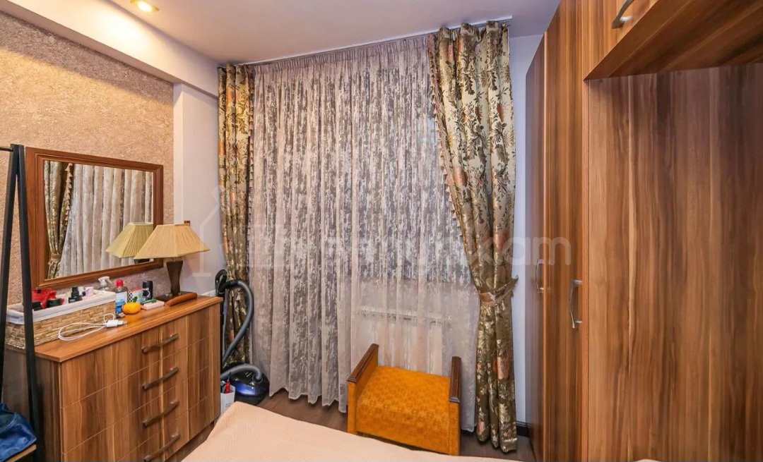 2 Սենյականոց Բնակարան, 41քմ, 8/10 հարկ, Կապիտալ Վերանորոգված