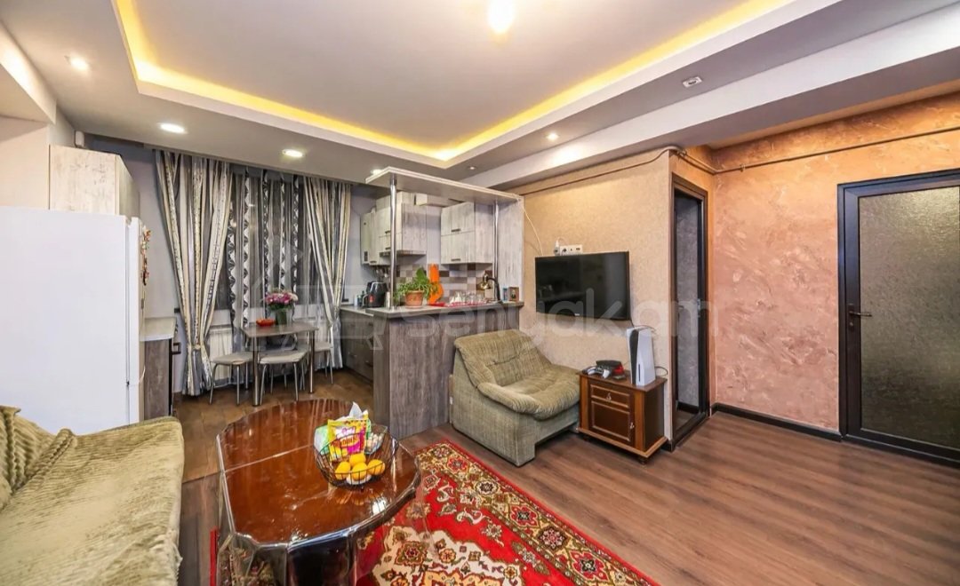 2 Սենյականոց Բնակարան, 41քմ, 8/10 հարկ, Կապիտալ Վերանորոգված