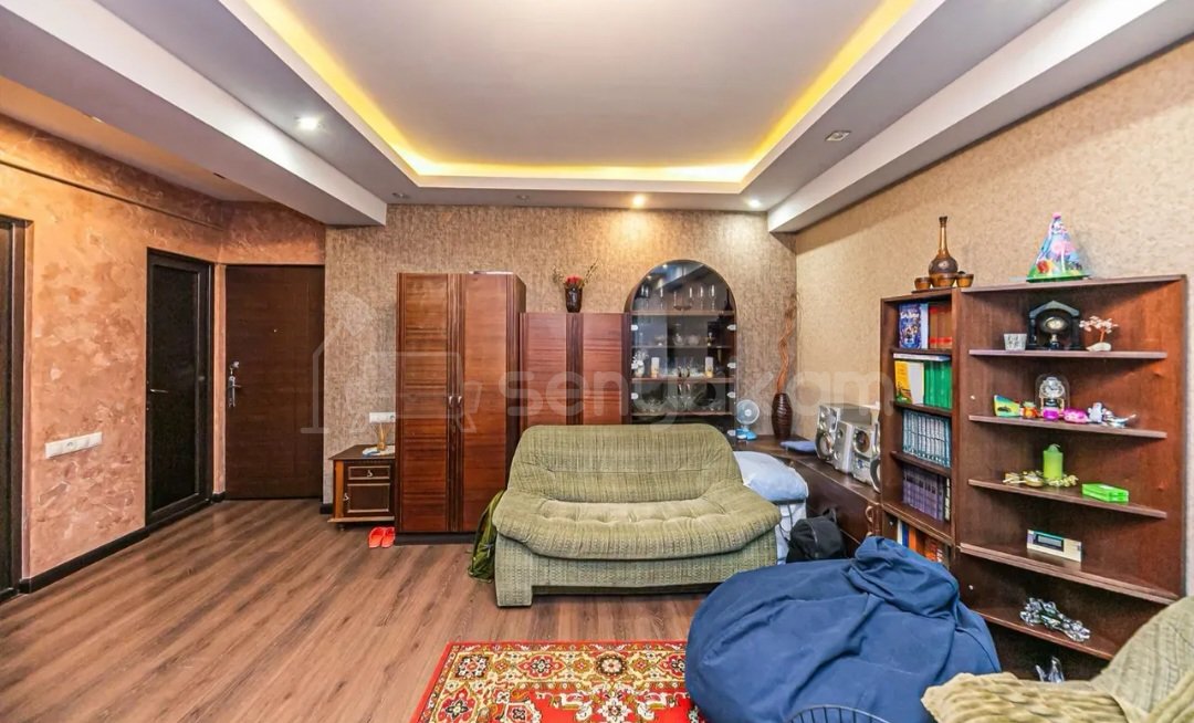 2 Սենյականոց Բնակարան, 41քմ, 8/10 հարկ, Կապիտալ Վերանորոգված