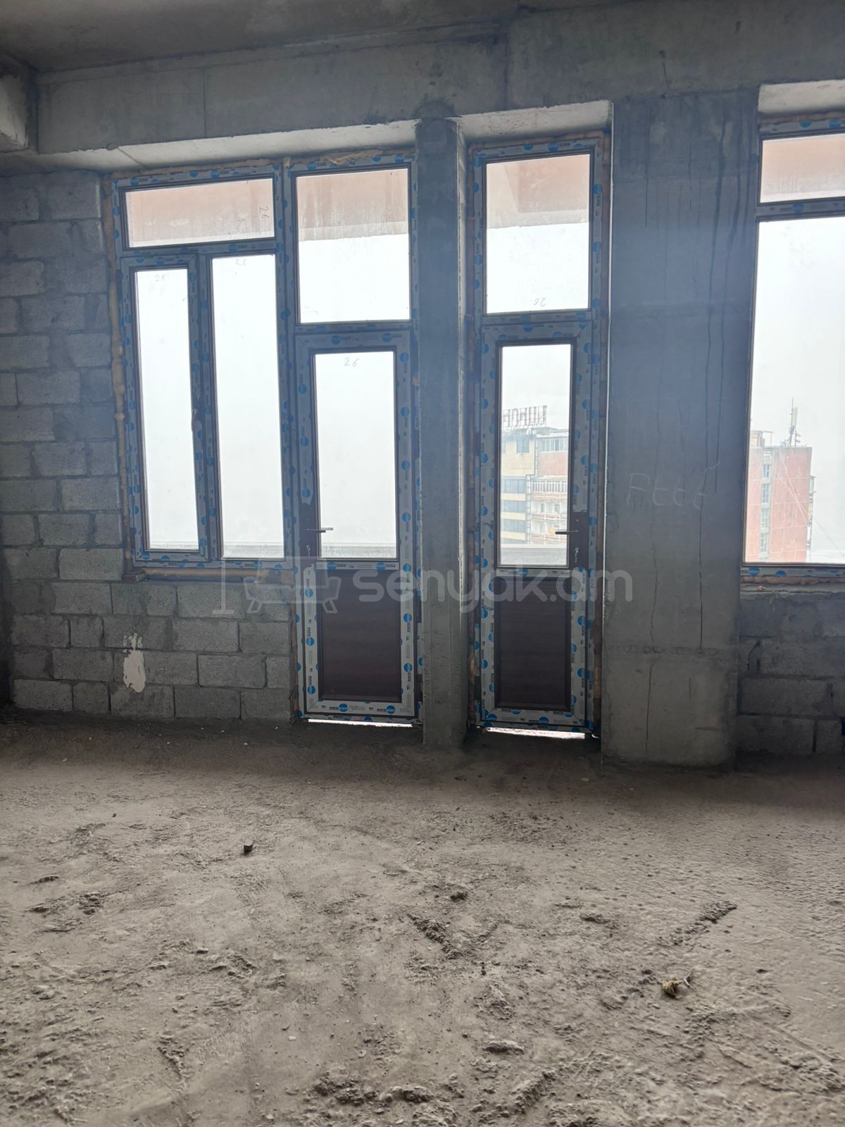 3 Սենյականոց Բնակարան Նորակառույցում, 170քմ, 8/9 հարկ, Զրոյական Վիճակում