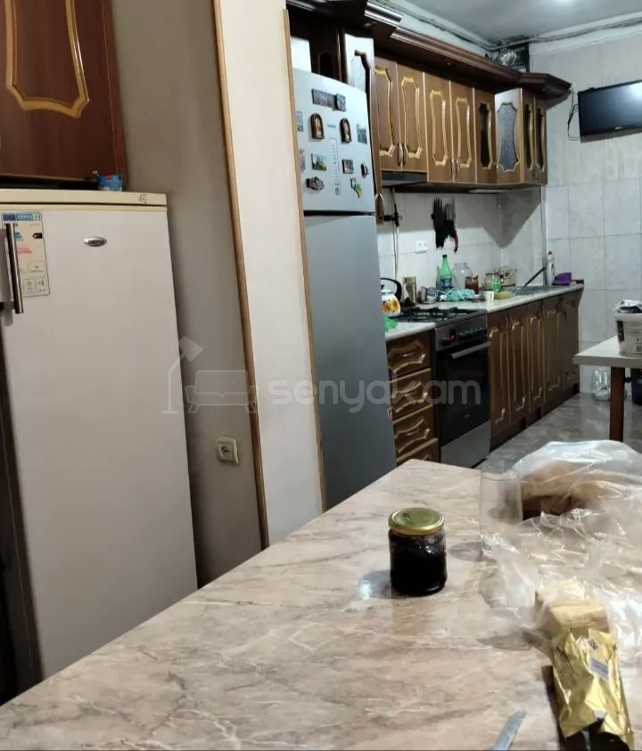 3 Սենյականոց Բնակարան, 78քմ, 5/9 հարկ, Նորմալ Վիճակում, Կահավորված, Արևկող