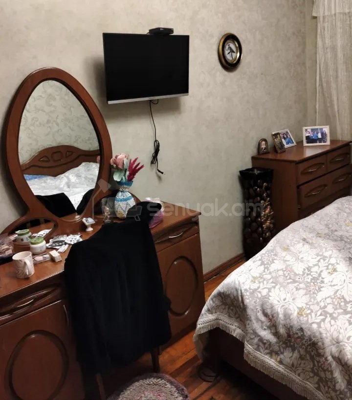 3 Սենյականոց Բնակարան, 78քմ, 5/9 հարկ, Նորմալ Վիճակում, Կահավորված, Արևկող