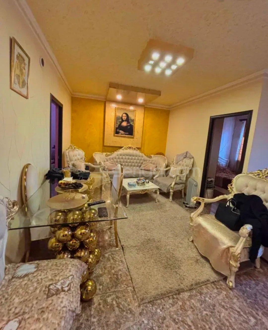 3 Սենյականոց Բնակարան Քարե Շենքում, 47քմ, 1/5 հարկ, Դիզայներական Վերանորոգված