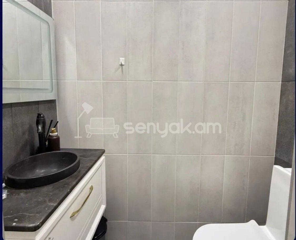 3 Սենյականոց Բնակարան Նորակառույցում, 111քմ, 9/14 հարկ, Դիզայներական Վերանորոգված